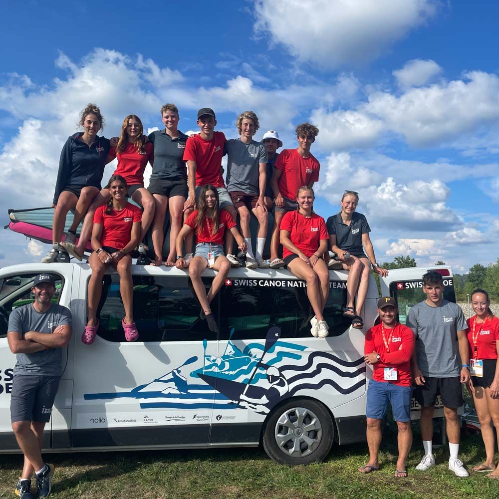 Slalom_SwissCanoe_Teamonbus-49