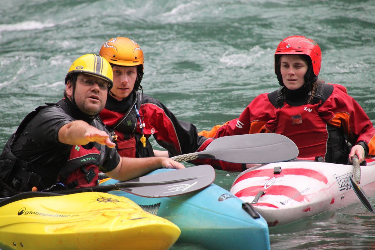 Ausbildung_SwissCanoe_Kanuleherer